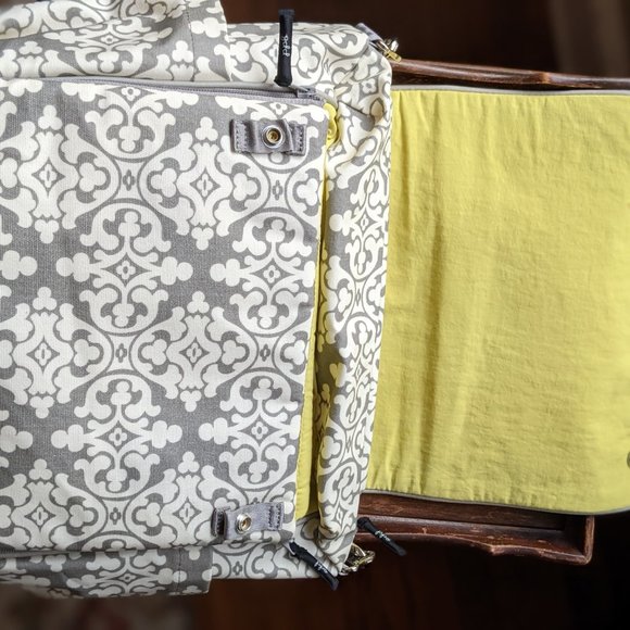 Petunia Pickle Bottom Boxy Backpack, Breakfast in Berkshire - Picture 4 of 6